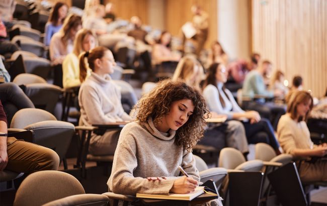 Вступ на бакалаврат 2025 - стартує додатковий набір на контракт, умови 1