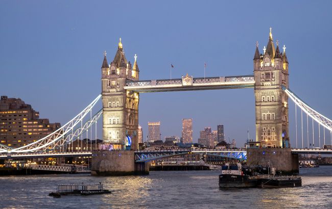 Європарламенту екс-депутат від Британії отримував хабарі за проросійську діяльність, - Reuters 1