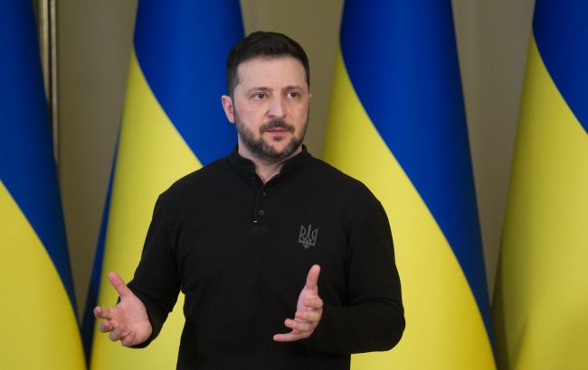Зеленський переконаний, що Путін намагається відтермінувати санкції США 1