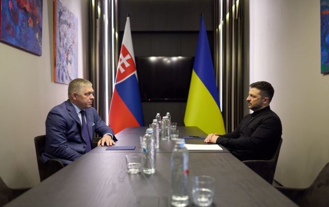 Зеленський заявив, що Словаччина могла б допомогти з гарантіями безпеки для України 1
