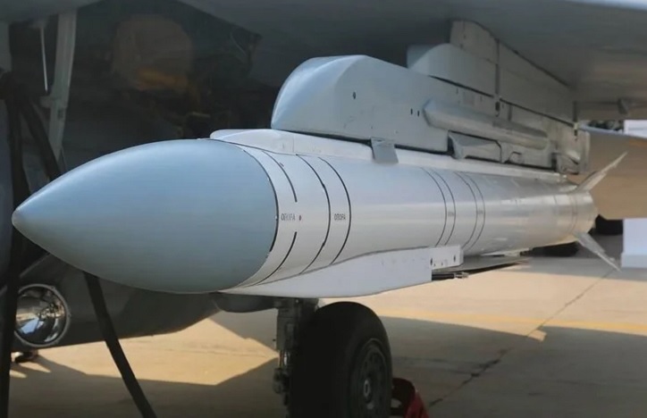 Армія РФ вперше застосувала КАБ з дальністю польоту 150 км 1