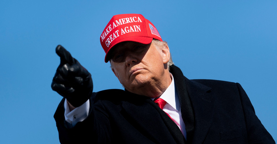 Через економічні кроки рейтинг Трампа в США знизився до рекордних 60%, - Добрянський 1