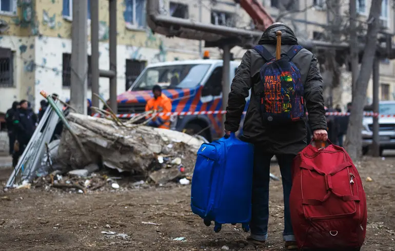 Допомога ВПО - готуються нові програми допомоги людям без житла 1