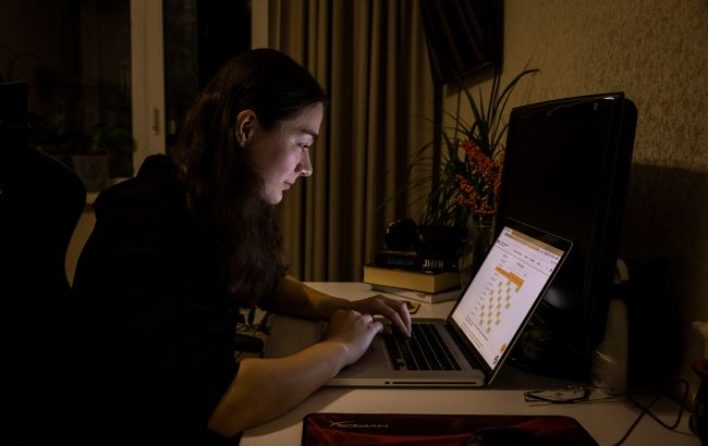 Графіки відключення світла 23 жовтня в Україні діють в Києві та 11 областях - де дивитися 1