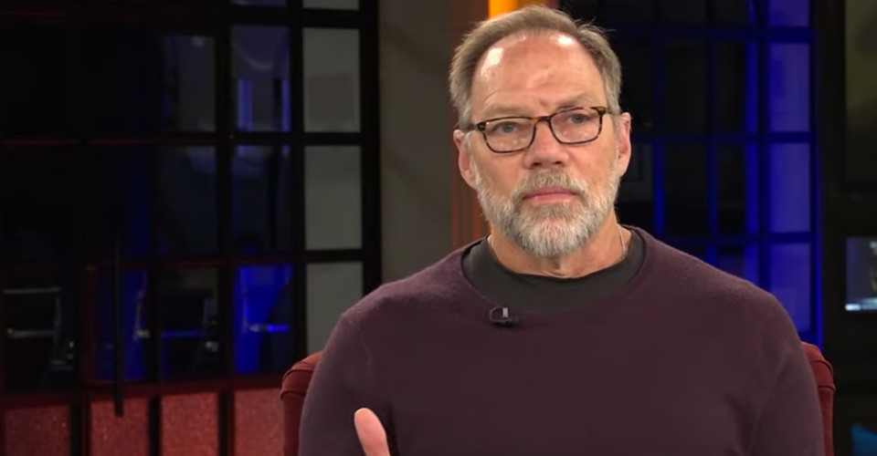 ГРУ активно нарощує досвід у диверсіях проти Заходу, - ексспівробітник ЦРУ Гофф 1