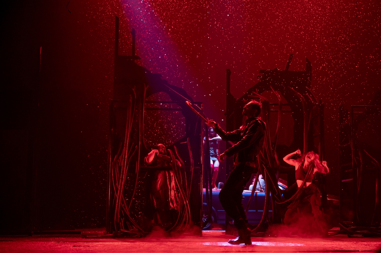 Я бачу вас цікавить пітьма - якою була прем'єра вистави у театрі Заньковецької у Львові - фото 23