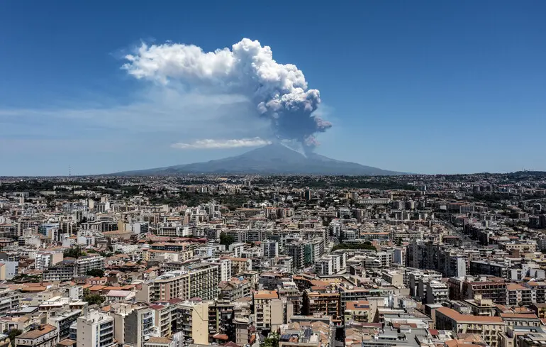 Як прогнозують виверження Етни - вчені запропонували новий спосіб відстежувати активність вулкана 1