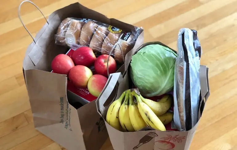 Як зберегти здоров'я кишківника - регулярність харчування важливіша за разову користь - новини науки 1