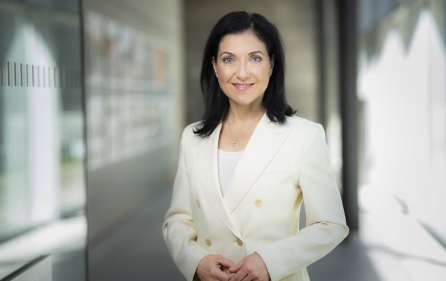 Катерина Райхе прибула з візитом в Україну 1