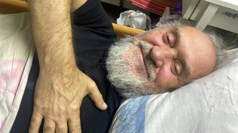 Казкаря Сашка Лірника ушпиталили з інсультом 1