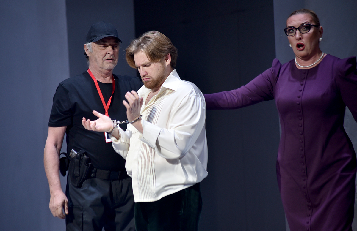 Казки Гофмана - Нацопера презентує сучасну постановку класичної опери 19