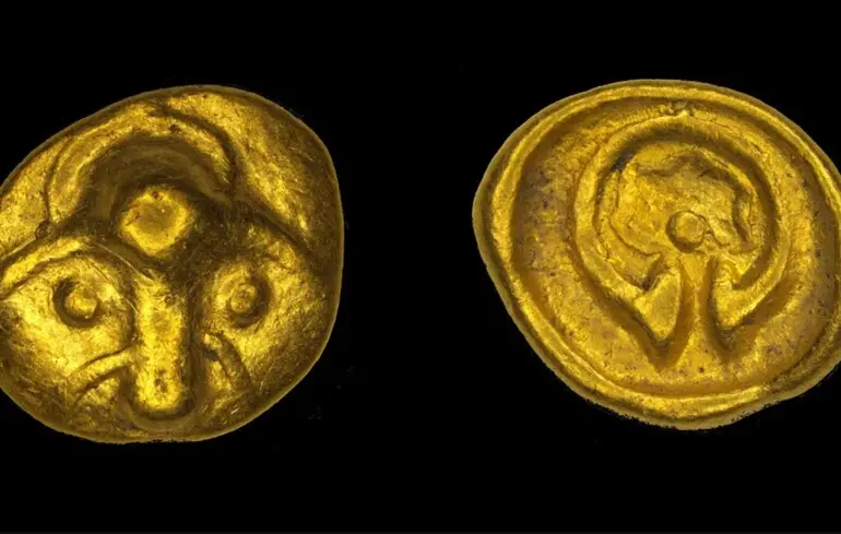 Кельтська райдужна чаша - у Німеччині знайшли незвичайну золоту монету - фото 1