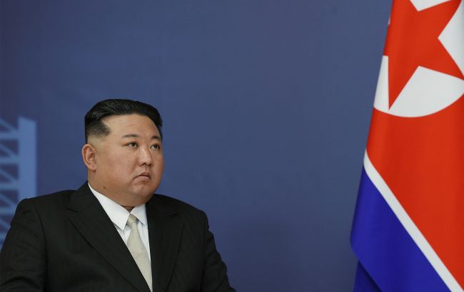 Кім Чен Ин показав новий есмінець 1