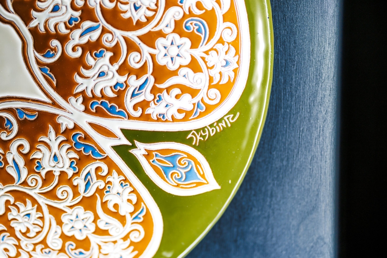 Кримськотатарська виставка QALQAN відкрилася в Ризі - фото 17