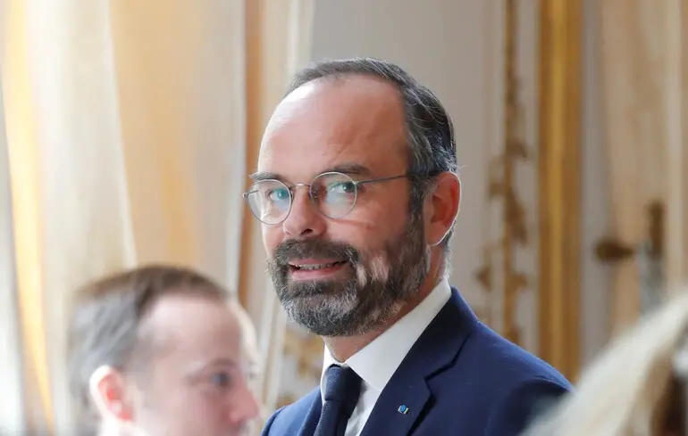 Макрона закликали піти у відставку – чим Едуар Філіпп пояснив це – новини Франції 1