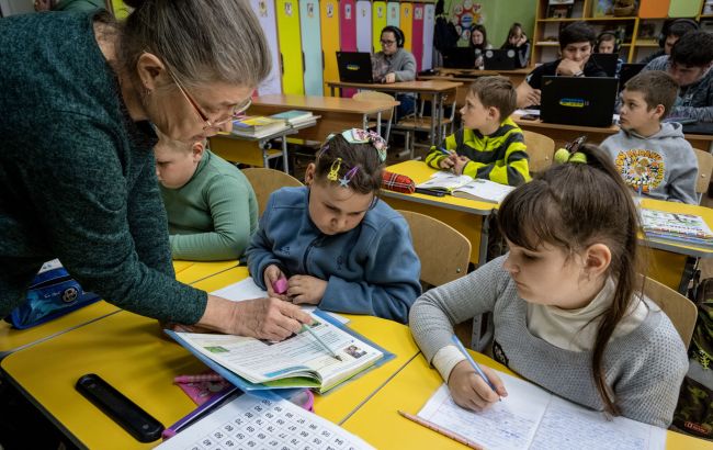 Очне навчання дітей у школах під час війни в Україні зростає - освітні втрати, МОН 1