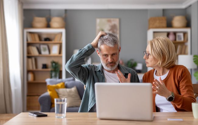 Оцифрувати трудову книжку потрібно до 2026 року - як перевести документ в електронний формат 1