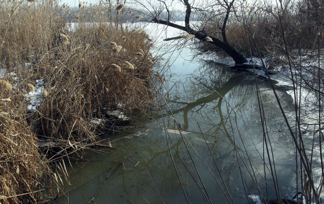 Перший лід на річках басейну Дніпра і водосховищах можливий у 2025 році - коли замерзають водойми 1