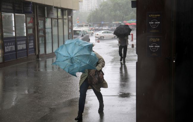 Погода в Україні 10 жовтня - дощі і сильний вітер 1