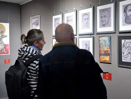 «Позивний: Художник» - київські митці показали війну в артоб’єктах - фото 10