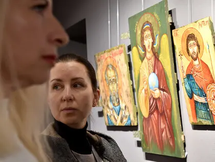 «Позивний: Художник» - київські митці показали війну в артоб’єктах - фото 7