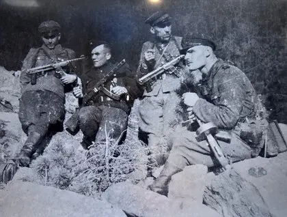 Прапор УПА повернувся додому - фоторепортаж 9