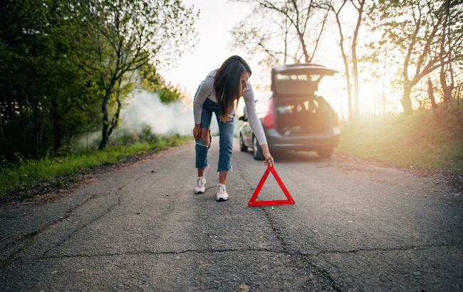 Правила буксирування авто, мотоциклів, інших транспортних засобів в Україні - коли жорстке зчеплення 1