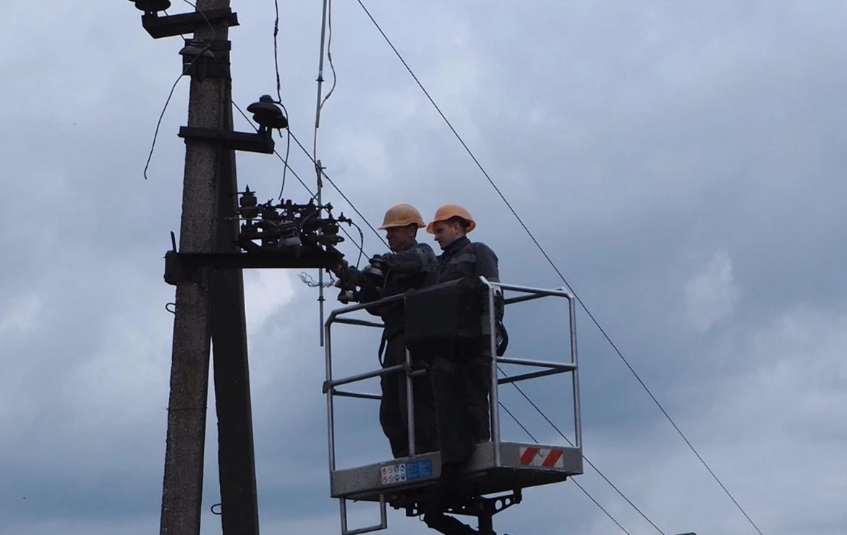 Росія вночі вдарила по енергетичній та газотранспортній інфраструктурі України 1