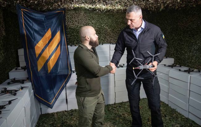 Ще 3 тисячі дронів Київ передав бійцям Третього армійського корпусу, - Кличко  1