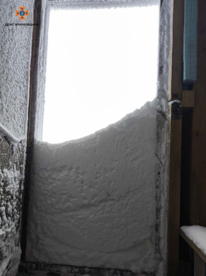 Сніг у Карпатах сьогодні до 80 см випав на високогір'ї Піп Іван - погода в горах, прогноз, фото 3