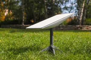 Земна орбіта перетворюється на смітник Starlink 3