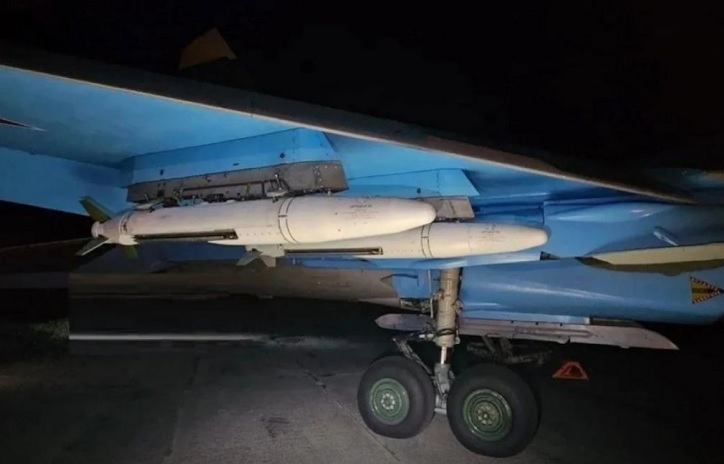 Армія РФ почала застосовувати реактивні Каби УМПБ-5Р з CRPA-антеною 1