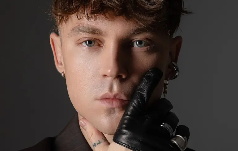 Артист Артем Пивоваров опинився у книзі рекордів України 1