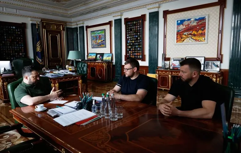 Чому Єрмаку досі не оголосили про підозру – є дві версії – новини Україна 1