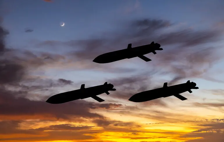 Допомога Україні - Британія відправила партію Storm Shadow 1