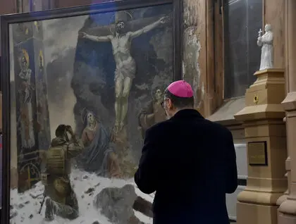 Картина «Молитва» з українським воїном буде передана до Ватикану - фото 9