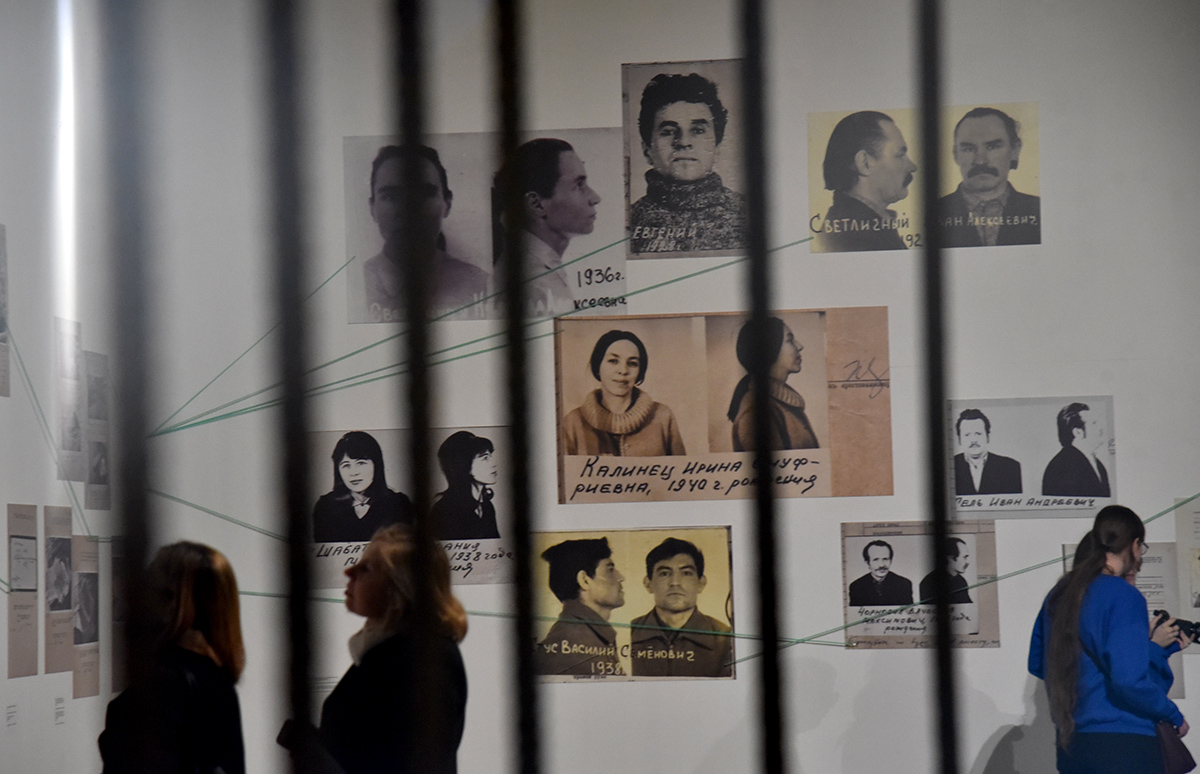 Мистецький арсенал презентував виставку про Василя Стуса - фото 28