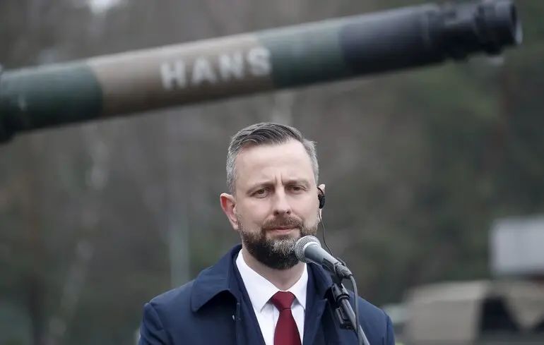 Обшуки в Єрмака - як відреагували в Польщі - новини світу 1