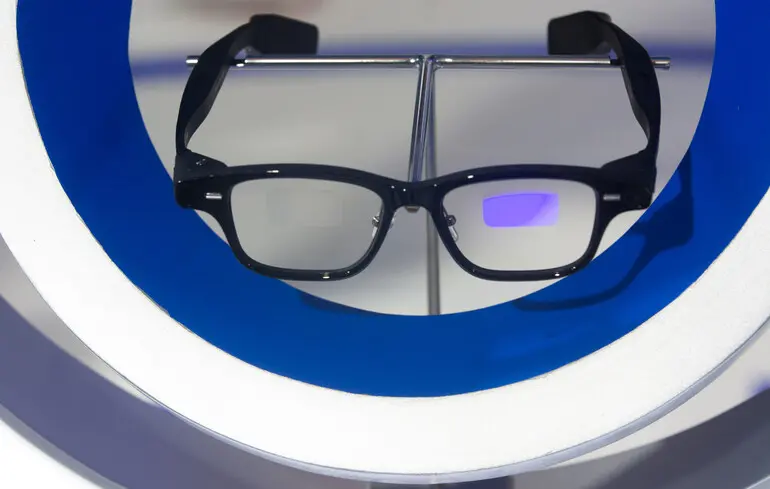 Розумні окуляри від Alibaba - у Китаї стартували продажі Quark з ШІ - новини технологій 1