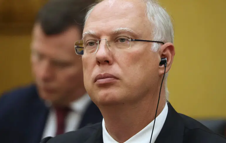 Санкції України проти Кирила Дмітрієва – хто ще в списку – документи – Новини України 1