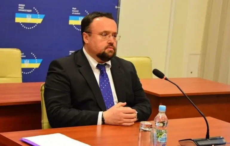 Сергій Пушкар покинув Україну – він причетний до корупції в енергетиці – новини Україна 1