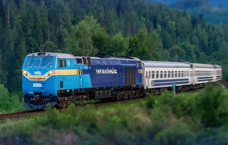 У Раді запросили керівництво Укрзалізниці прозвітувати про фінансовий стан компанії 1