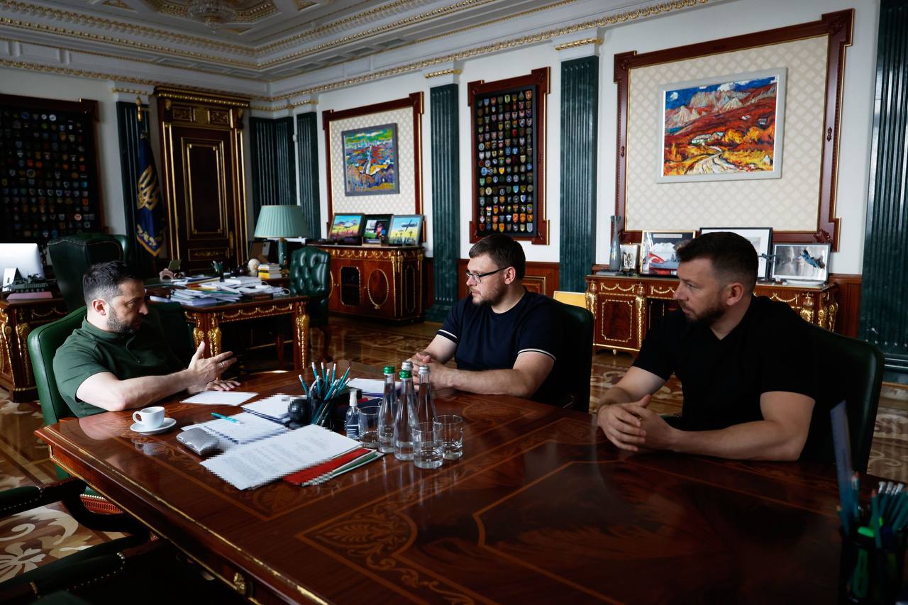 Відставка Єрмака - чому він не отримав підозру та що буде далі із системою Зеленського - новини України 4