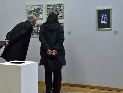 Війна як фон творчості - друга частина виставки Різні місця у Києві - фоторепортаж 17