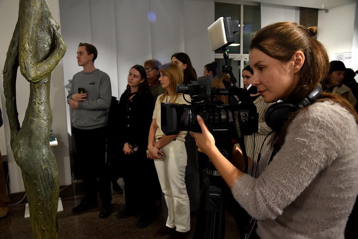 Виставка «Олександр Сухоліт. Родина» - у Музеї історії Києва показали унікальне портфоліо літографій - фото 25