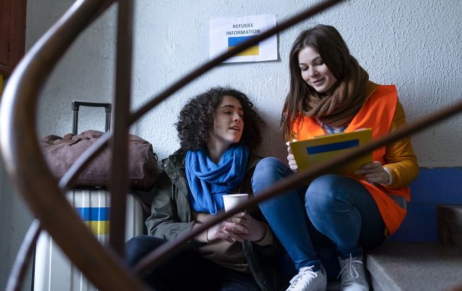 Виїзди молоді за кордон – скільки вступників вишів цього року порівняно з минулим 1