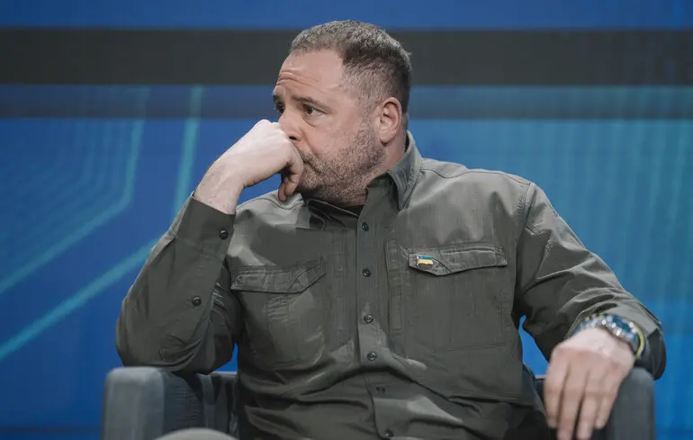 Єрмак може залишитися тіньовим ляльководом - Politico 1