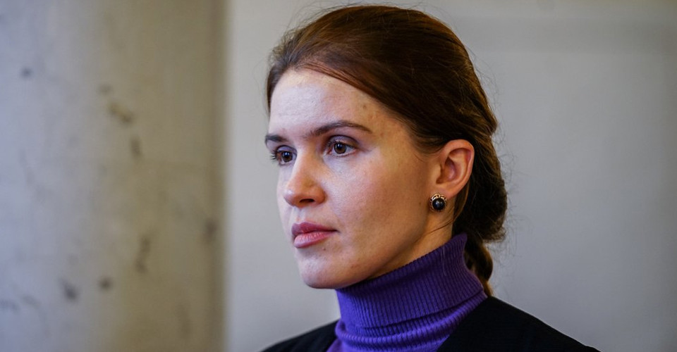 Безугла заявила про намір блокувати діяльність ВР доки не звільнять Сирського 1