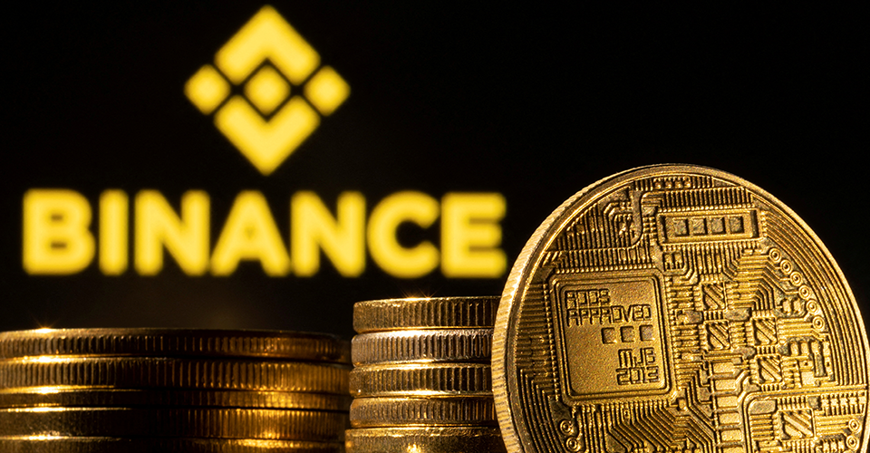 Binance призупинила виведення коштів на картки для українців 1