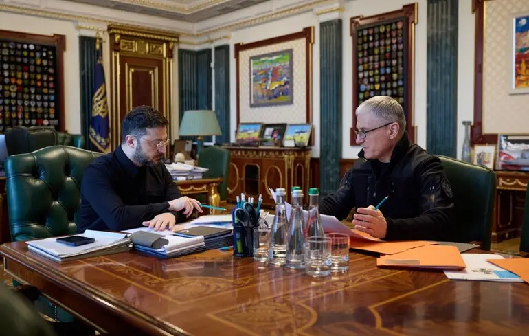 Частина Росії вже працює на Китай – Зеленський на зовнішню розвідку 1